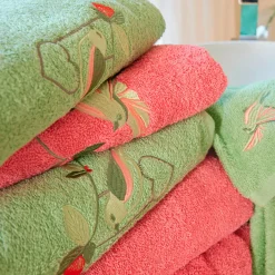Coeur en fleurs Serviette de bain
