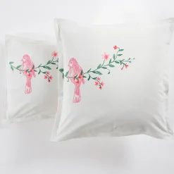 Coeur en fleurs Taie d'oreiller