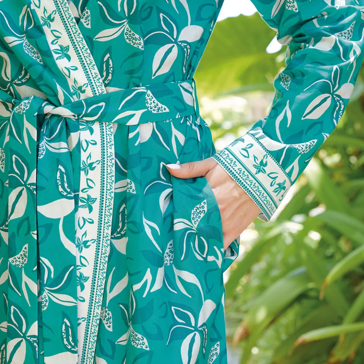 Exotica Kimono