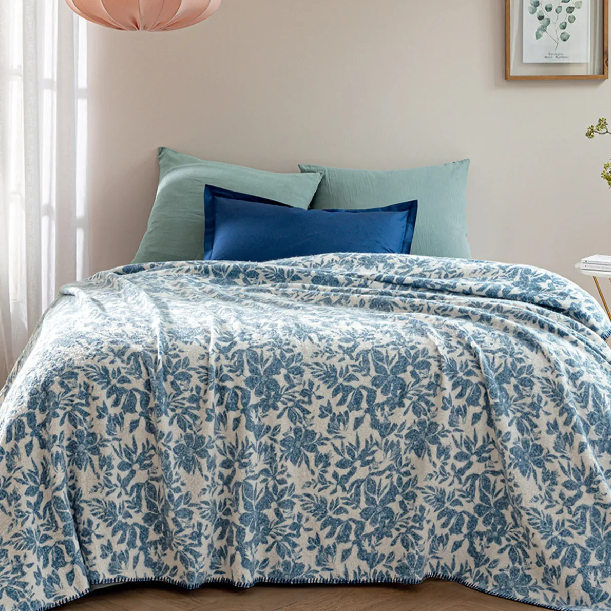 Fleur indigo Couverture
