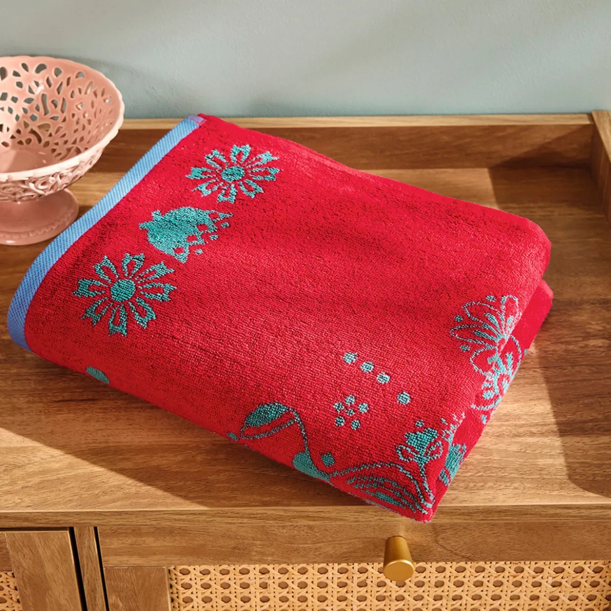 Folk en fleurs Serviette de bain
