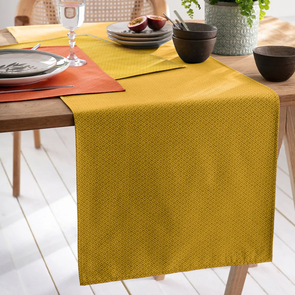 Jeux de styles Chemin de table
