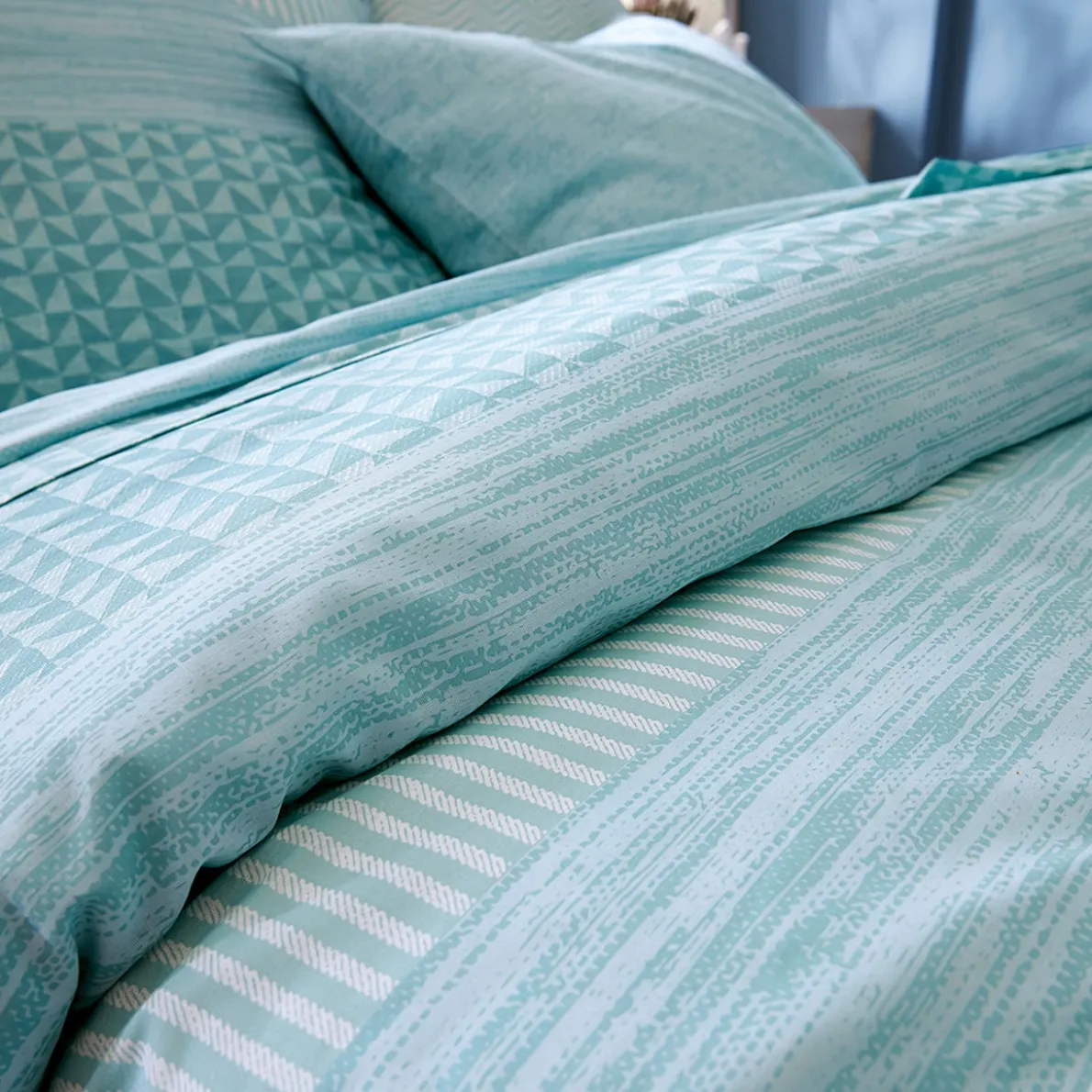 Les songes de Théo Linge de lit