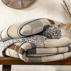 Petit déjeuner au lit Linge de lit