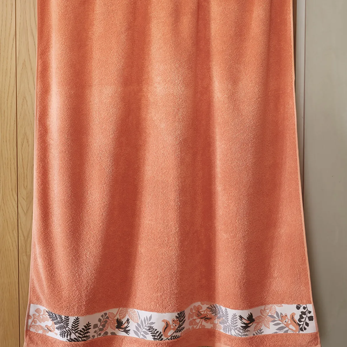 Rencontre en forêt Maxi drap de bain