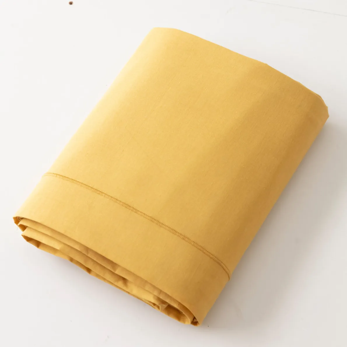 Unis lit Drap